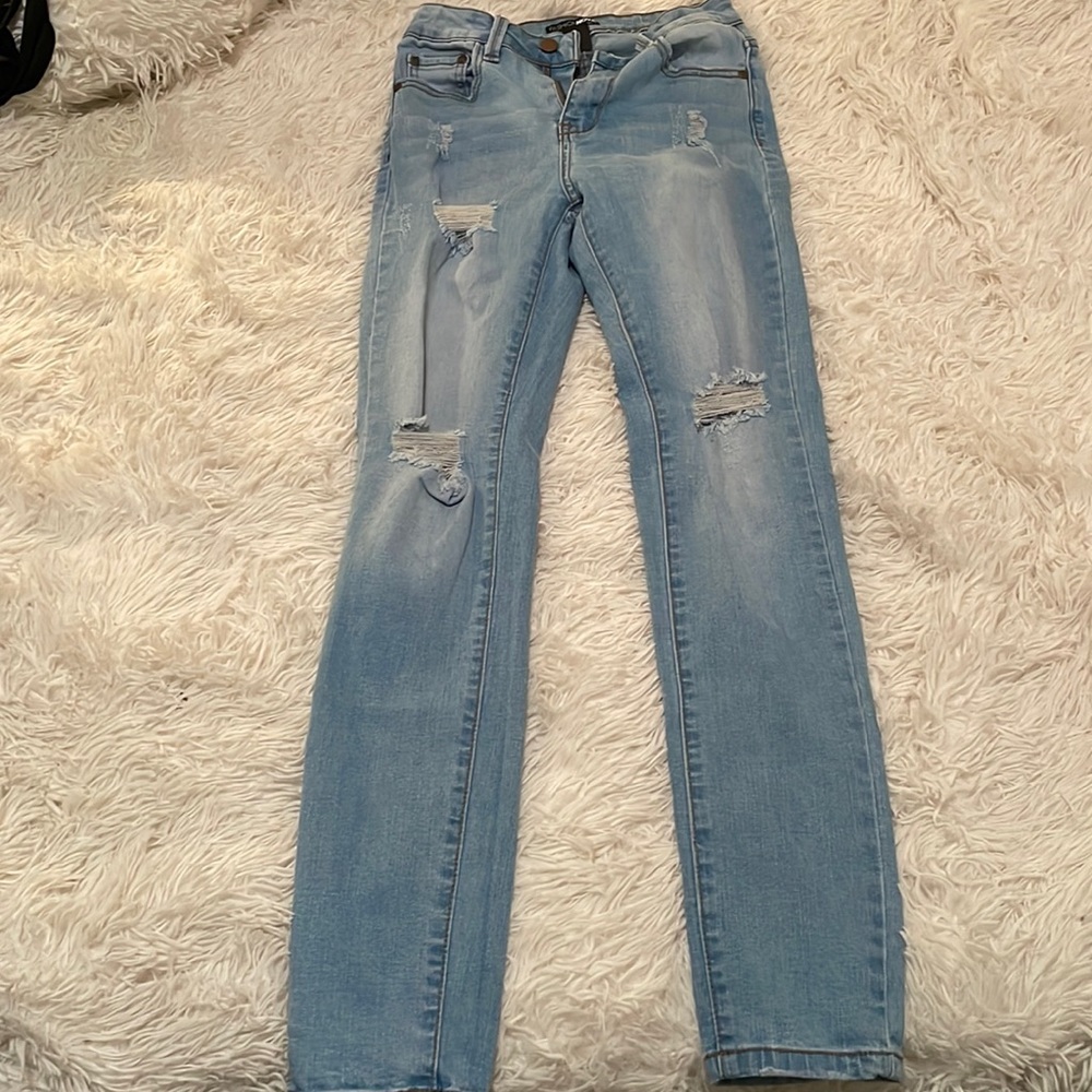 Slightly ripped skinny jeans